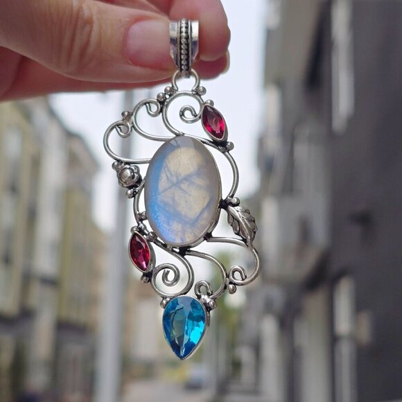 Milky Opal ✦ Blue Sapphire Garnet Pendant ✦ 925 Sterling Silver Intricate Swirl - Picture 13 of 13
